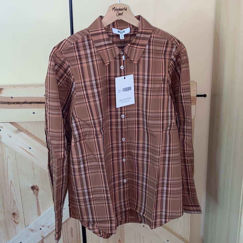 Lizbeth Button Up Top
Billie the Label - Picture 5 of 7